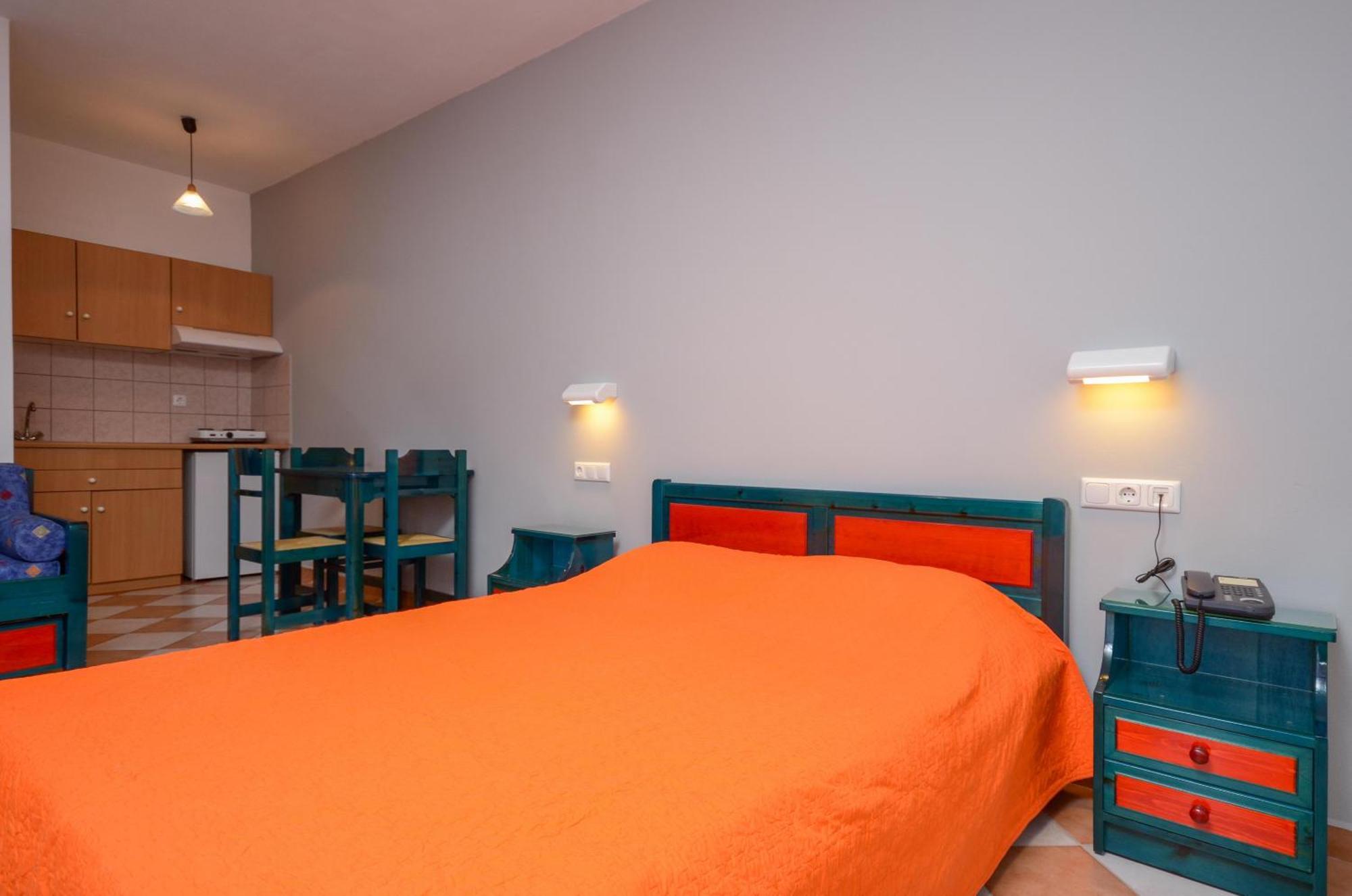 Hotel Fanis Agia Anna  Eksteriør billede