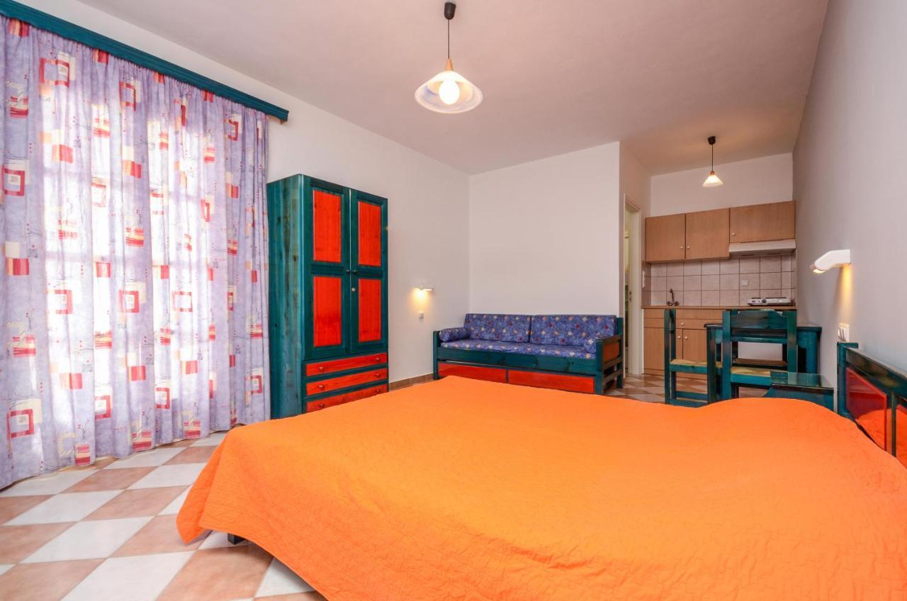 Hotel Fanis Agia Anna  Eksteriør billede