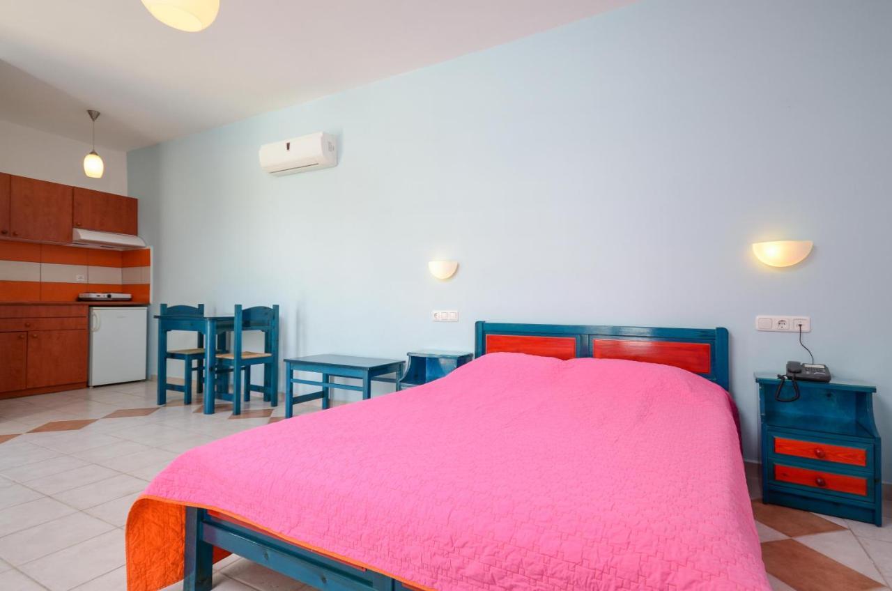 Hotel Fanis Agia Anna  Eksteriør billede