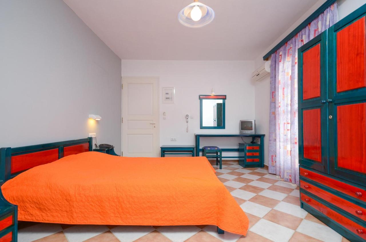 Hotel Fanis Agia Anna  Eksteriør billede