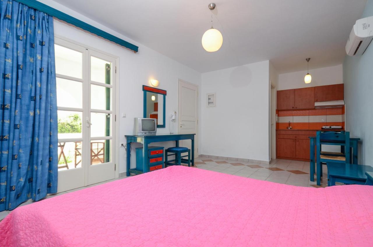 Hotel Fanis Agia Anna  Eksteriør billede